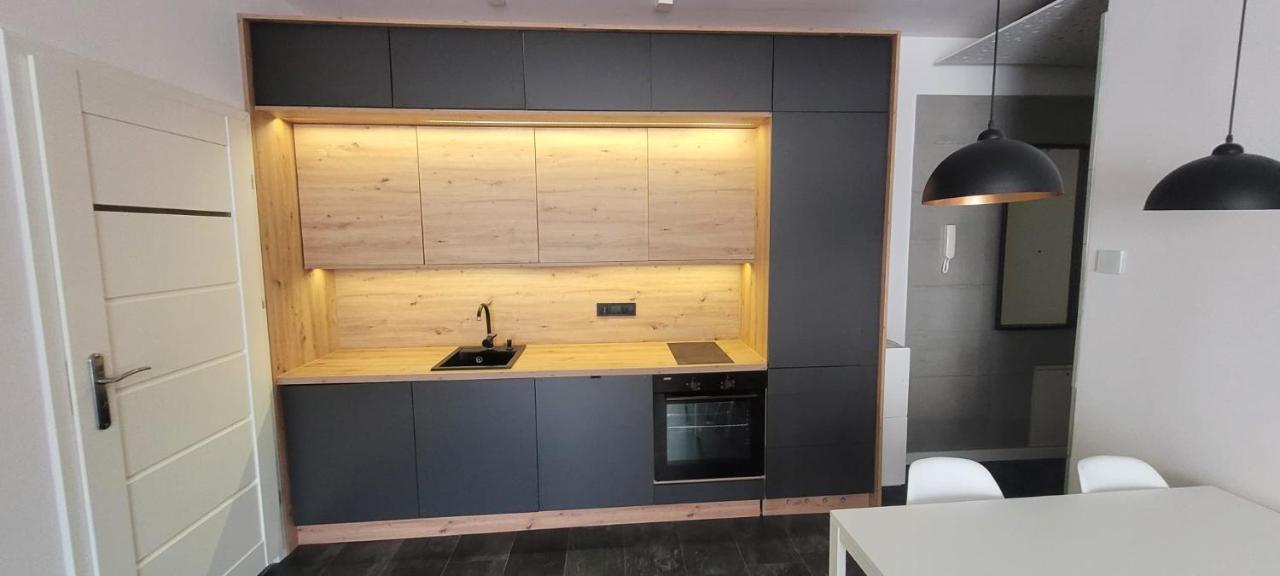 Apartament Wakacyjny Z Klimatyzacja Kolobrzeg Exterior photo
